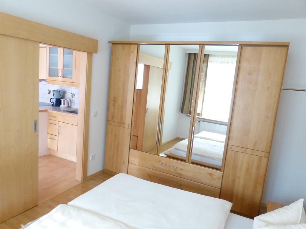 Ferienwohnung Sagmeister Loft Jenig Zimmer foto