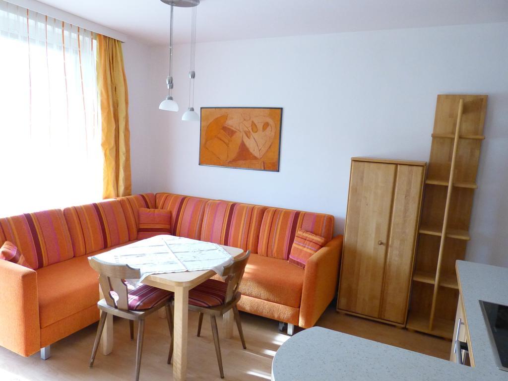 Ferienwohnung Sagmeister Loft Jenig Zimmer foto